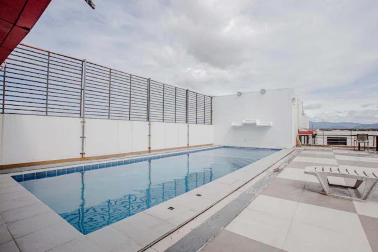 Oyo 637 Fox Hotel Quezon City Εξωτερικό φωτογραφία