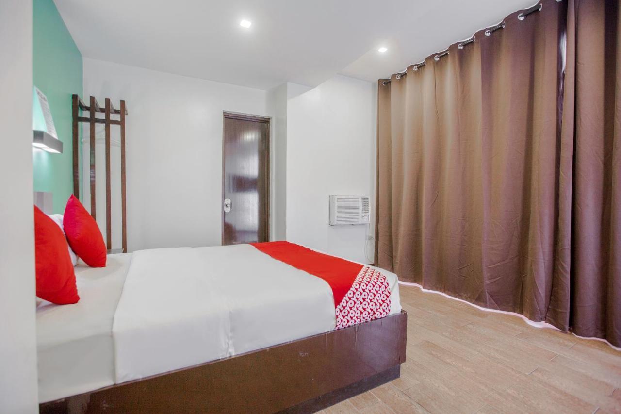 Oyo 637 Fox Hotel Quezon City Εξωτερικό φωτογραφία