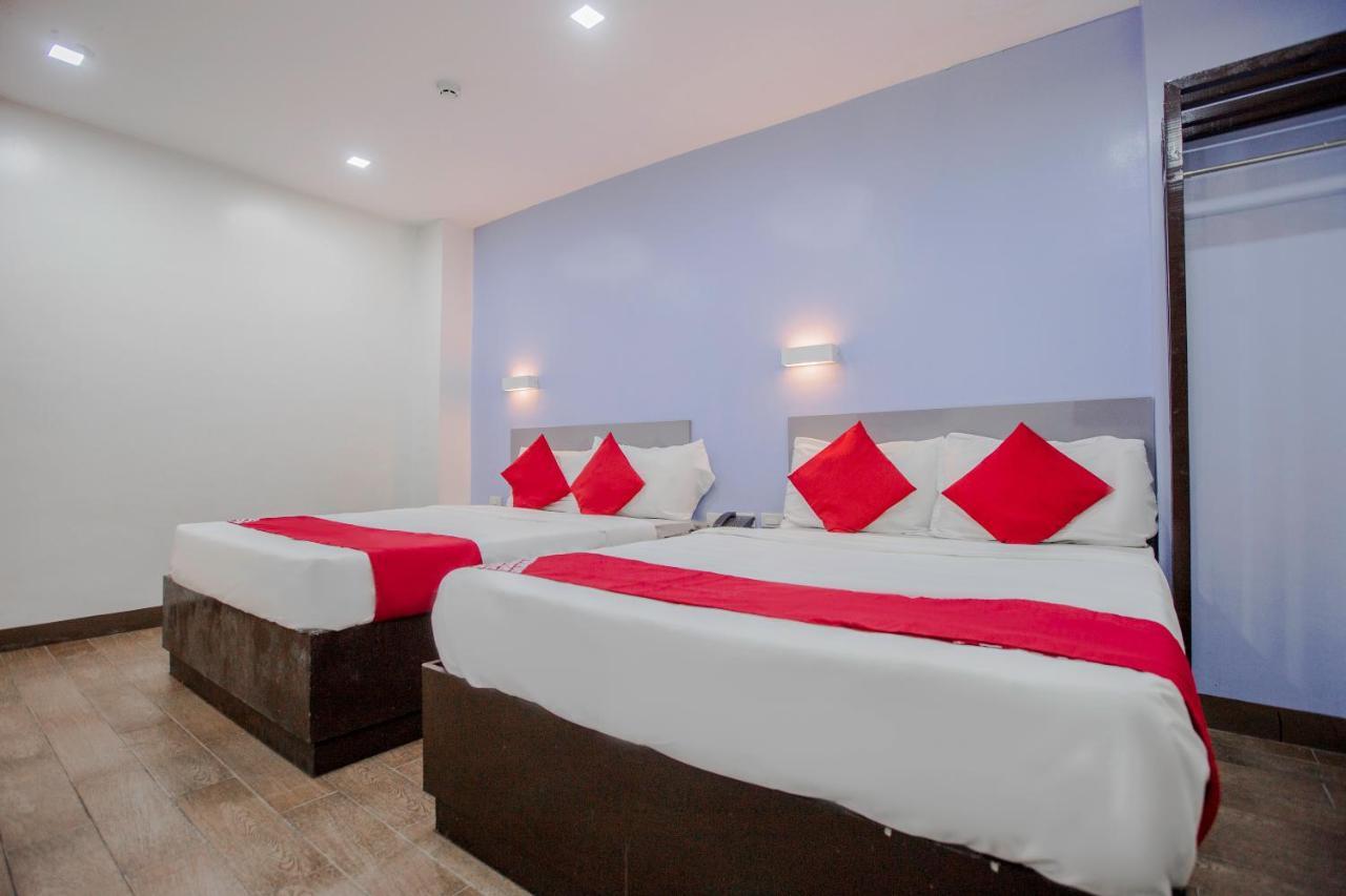Oyo 637 Fox Hotel Quezon City Εξωτερικό φωτογραφία