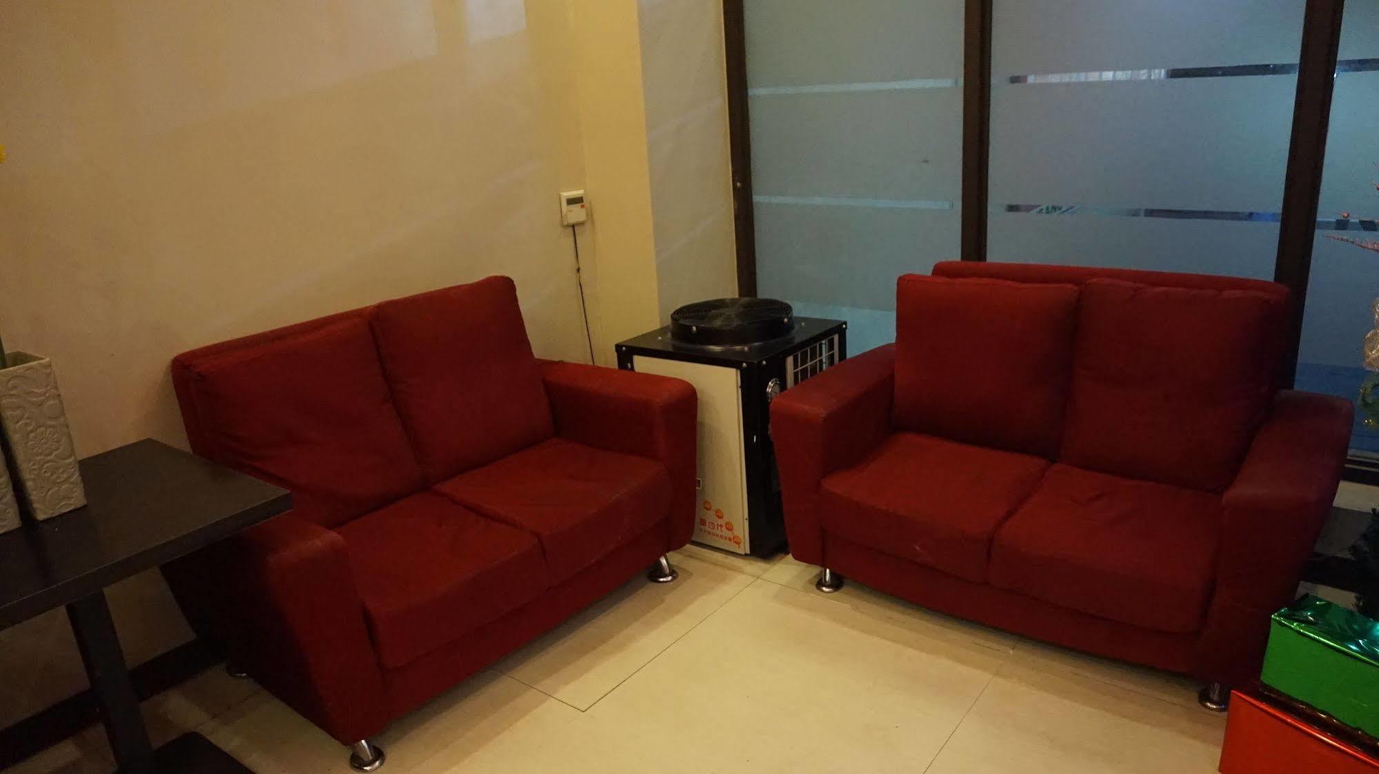 Oyo 637 Fox Hotel Quezon City Εξωτερικό φωτογραφία